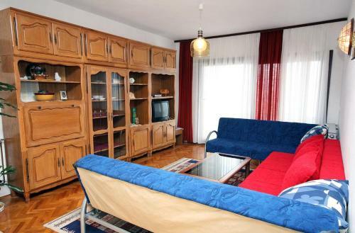 Apartment Drvenik Gornja Vala 4890a