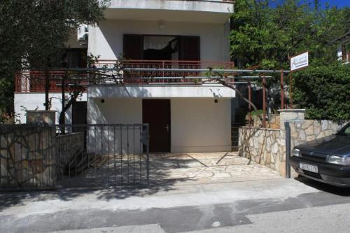 Apartment Vrboska 8748a