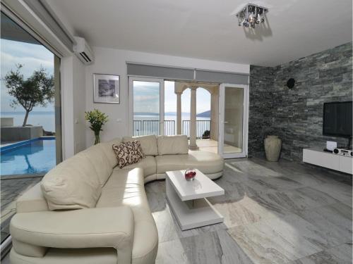 Holiday Home Stara Baska II