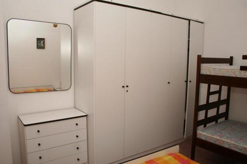 Apartment Postira 700a