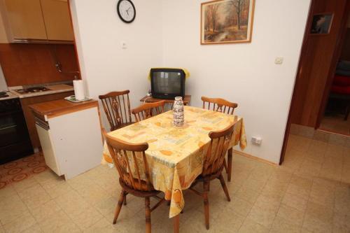 Apartment Razanj 7517a
