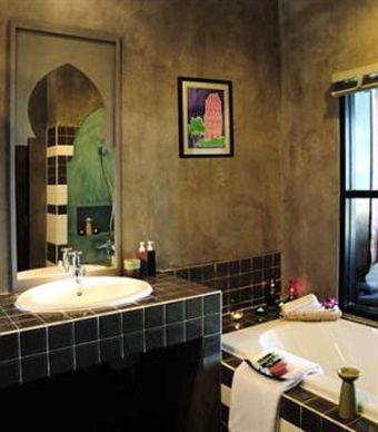 Absolute Sanctuary Hotel