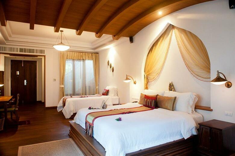 Hotel Royal Muang Samui Villas