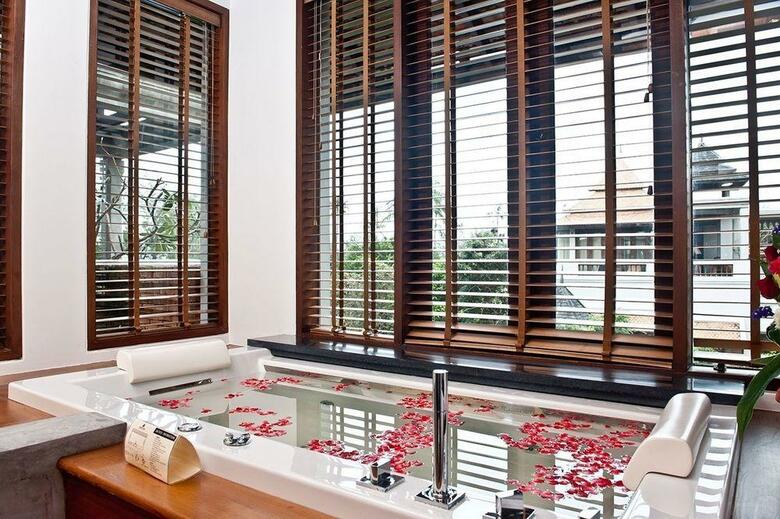 Hotel Royal Muang Samui Villas