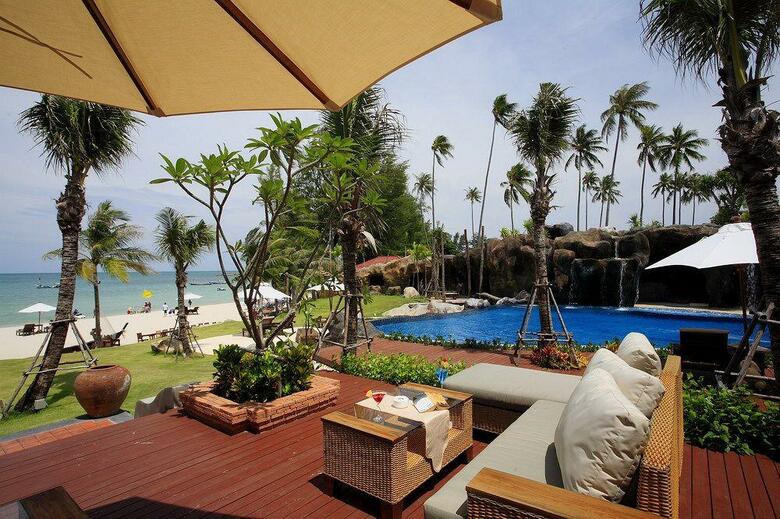 Hotel Royal Muang Samui Villas