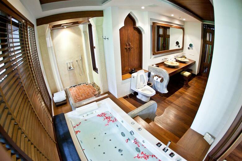Hotel Royal Muang Samui Villas