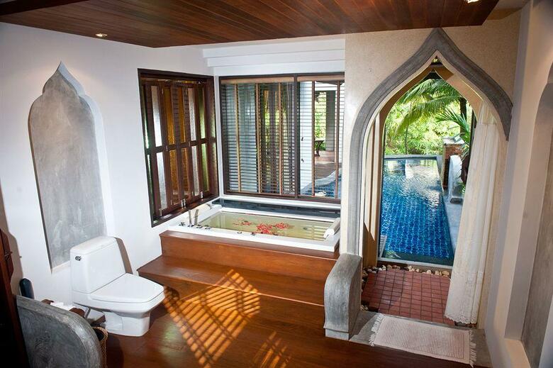 Hotel Royal Muang Samui Villas