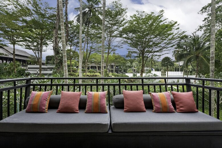 Hotel Indigo Pearl