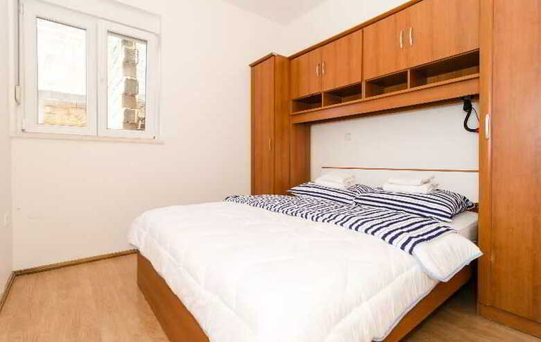 Hostal Guest House Kalauz