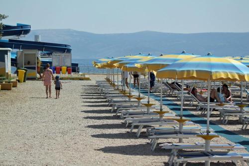 Apartments By The Sea Selce (crikvenica) - 2372