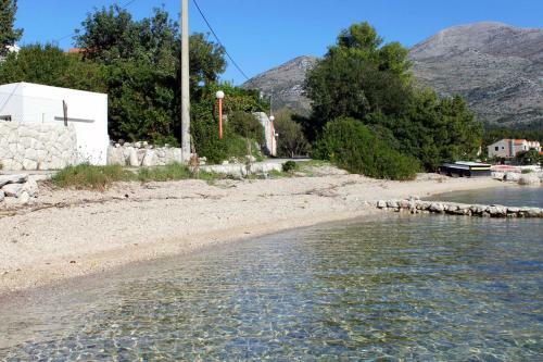 Apartment Slano 2682a