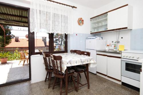Apartment Mali Losinj 2493b