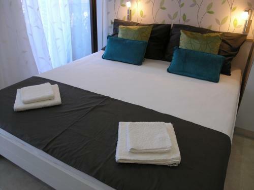 Apartments Dobrila