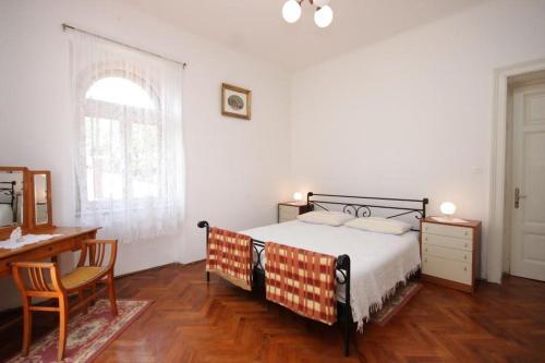 Apartment Lovran 7693a