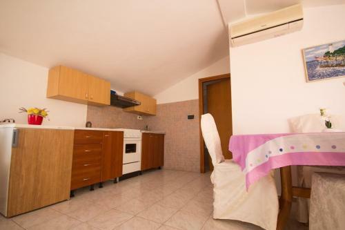Apartments Mara