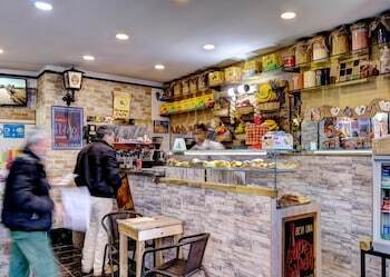 Hostal Hostel Agata