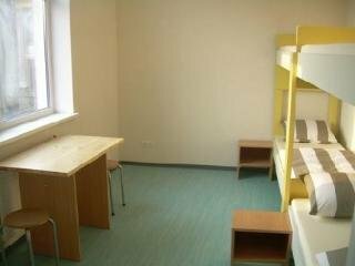 Hostal Rooms For Rent Gerdi
