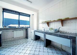 Hostal Riviera Hostel