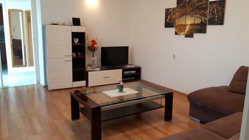 Apartment Ella