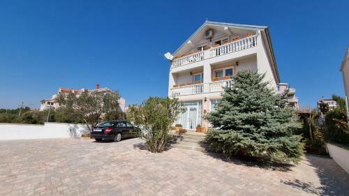 Hostal Residence Romansa