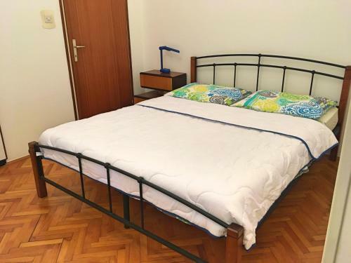 Holiday & Business Apartment