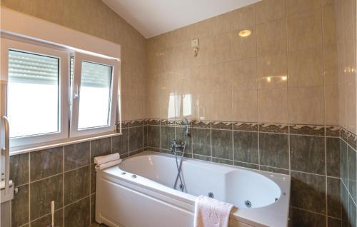 Apartment Makarska Petra Perice