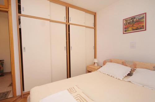 Apartment Crikvenica 5603b