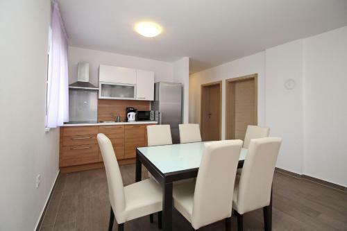 Apartments Smojver Stipe