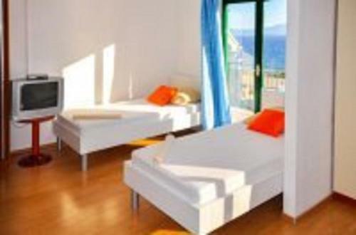 Hostal Apartments Nena