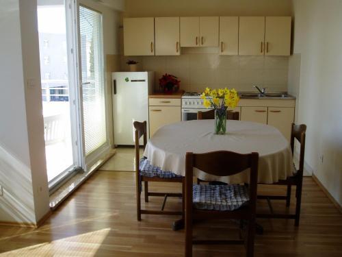 Hostal Apartments Nena
