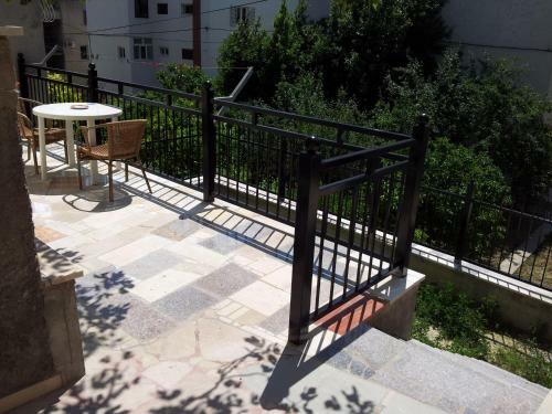 Hostal Apartments Nena