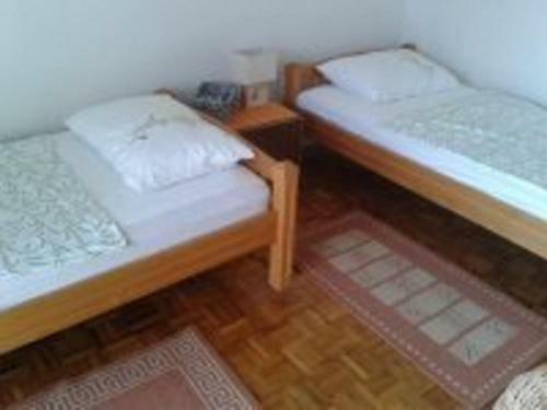 Hostal Apartments Nena