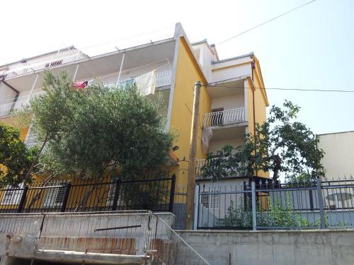 Hostal Apartments Nena