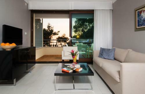 Sunset Apartments
