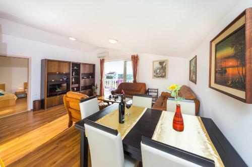 Apartment Zoran