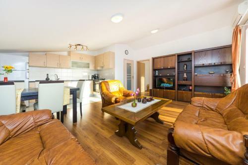 Apartment Zoran