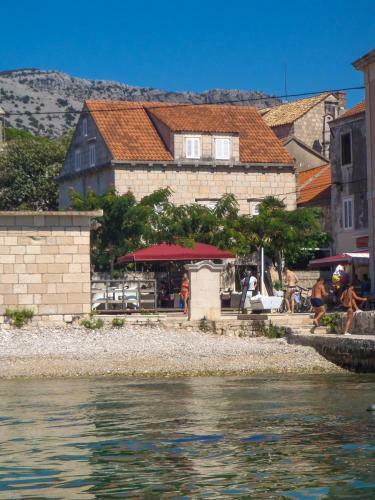 Hostal Guesthouse Mimbelli
