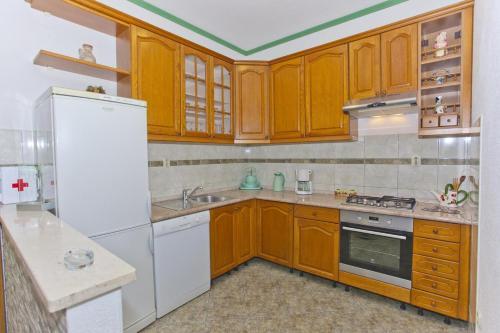 Apartment Brela 6056c