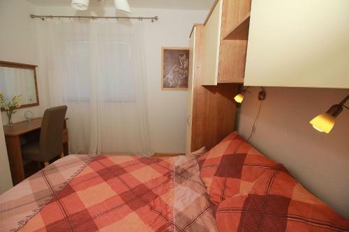 Apartment Maslina Bidol
