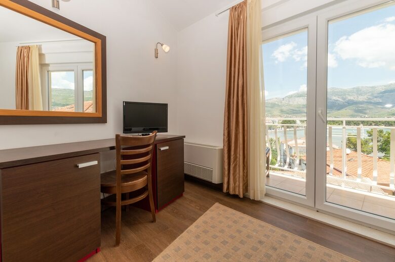 Hostal Pansion Epetium