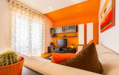 Orange Apartment