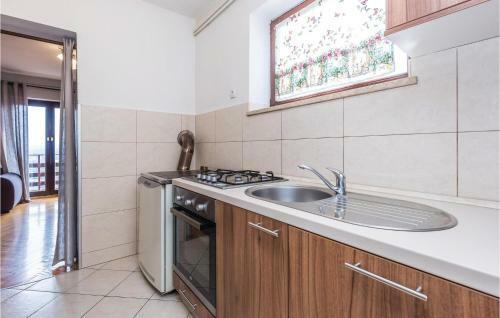 Holiday Apartment Rukavac 01