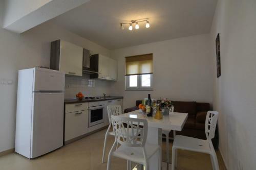 Apartments Batarilo