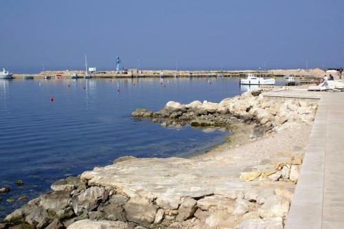 Apartment Novalja 3294b