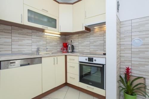 Apartamentos Guest House Lovri?
