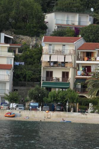 Apartment Podgora 6670a