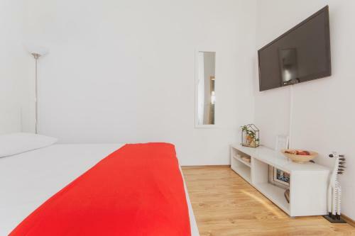 Hostal Rooms Eden Old Town