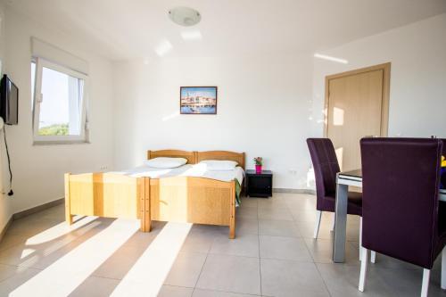 Apartment Milka 1