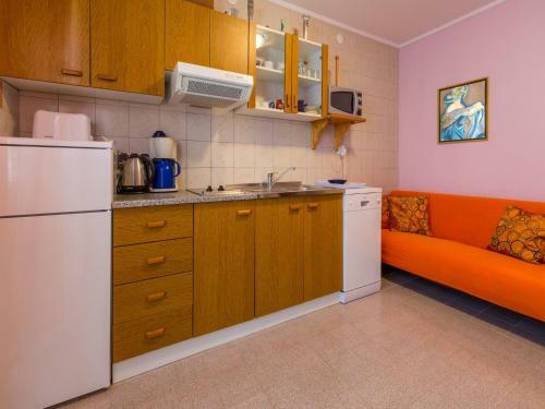 Apartment Mokos