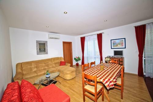 Apartments Bozikovic